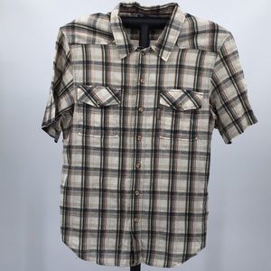 Columbia Short Sleeve Button Up Shirt Size Medium